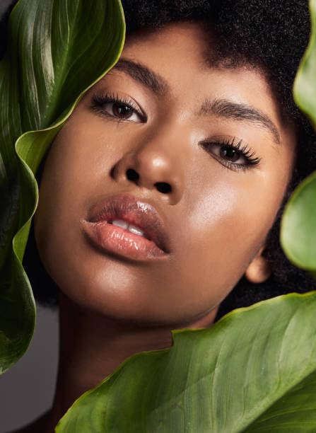 Vitamin C Cleanser (7.8 fl.oz/230ml) | Non Drying Facial Cleanser | Clean Skincare Solution | Natural & Gentle Face Cleanser for Men and Women | For All Skin Types | Luxury Collection