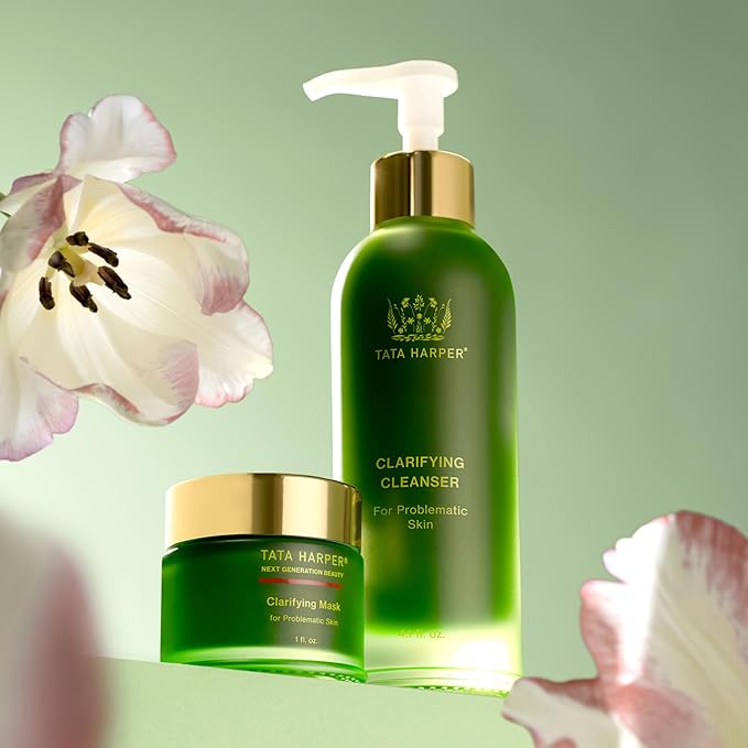 Tata Harper Clarifying Mask, BHA Face Mask for Blemishes, Exfoliating Face Mask with AHA's, Natural Skincare, 30ml